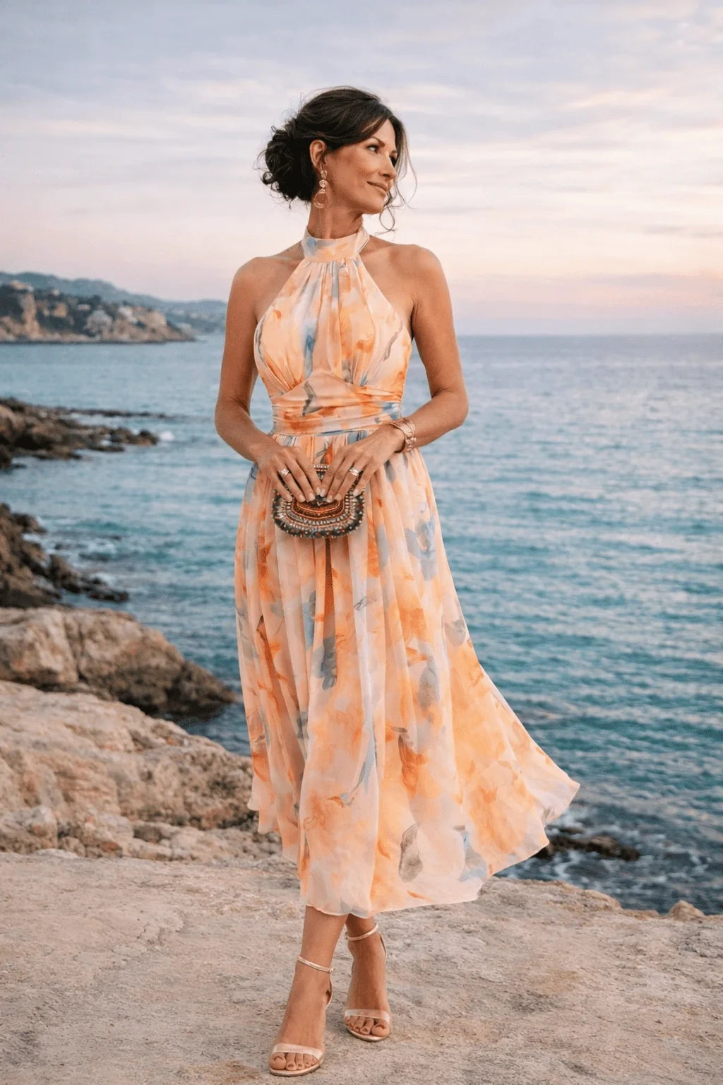 Aurore | Vestido con Escote Halter y Estampado Acuarela